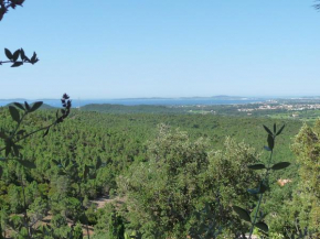 La Londe -Studio T1 - Sur la colline